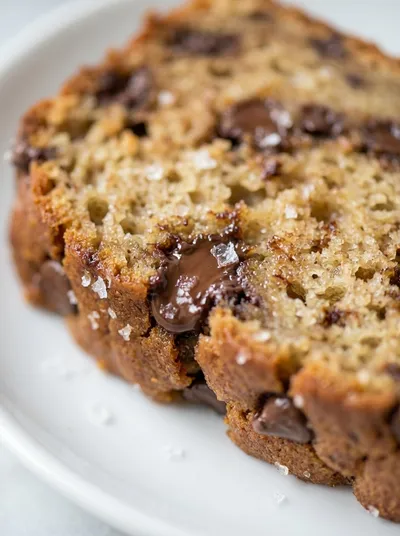 Chocolate Chip Banana Bread – Easy Recipe